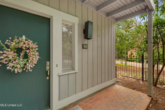 $339,900 | 54 Eastbrooke Street, Jackson, MS 39216