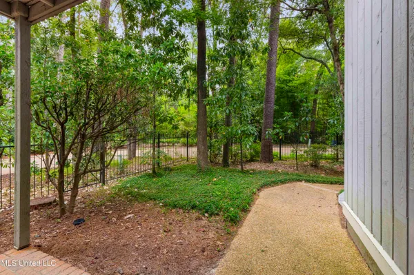 $329,500 | 54 Eastbrooke Street, Jackson, MS 39216
