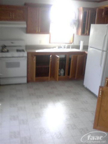 4035 Merwin Road Lapeer, MI 48446 - Photo 2 of 10 20166082-1.JPG