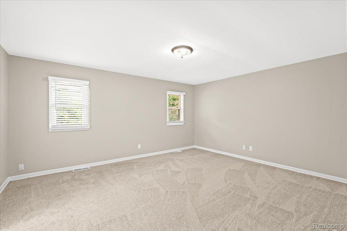 9905 Willow Road Willis, MI 48191 - Photo 9 of 23 Gallery Image 9