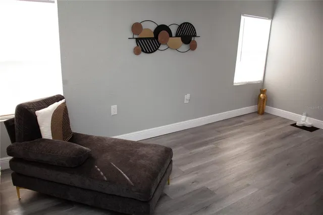 $2,400 | 2119 East Ellicott Street, Tampa, FL 33610