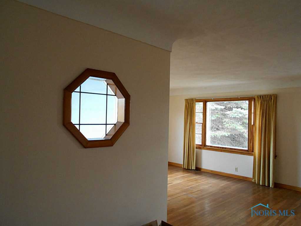 5717 Skadden Road Sandusky, OH 44870 - Photo 6 of 13 Gallery Image 6