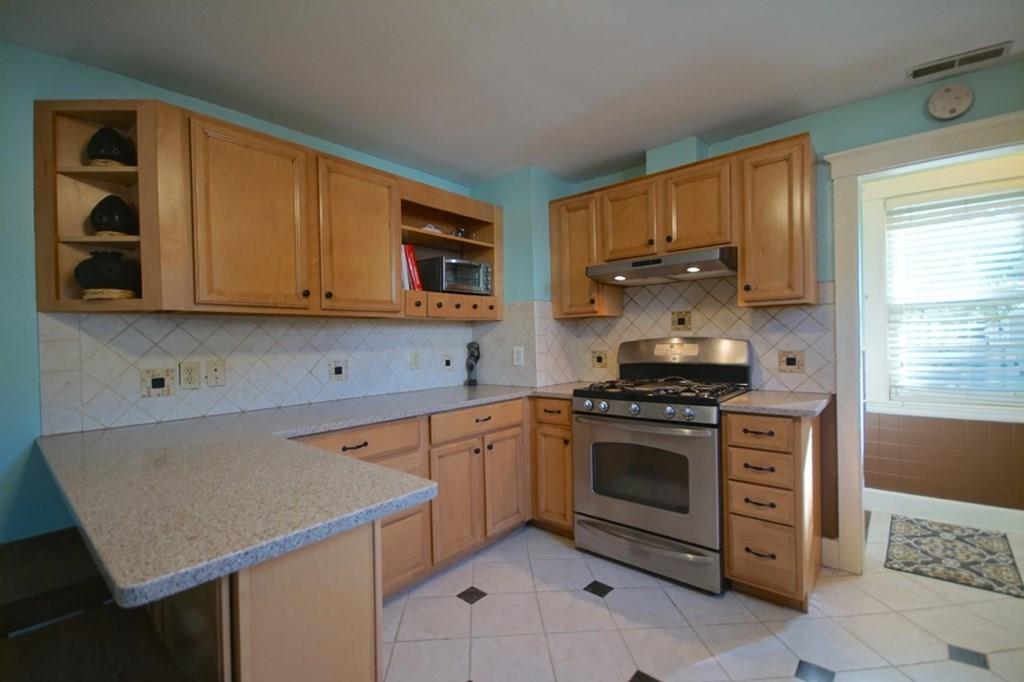 23 Sutcliffe Road Lynn, MA 01904 - Photo 12 of 36 Gallery Image 12