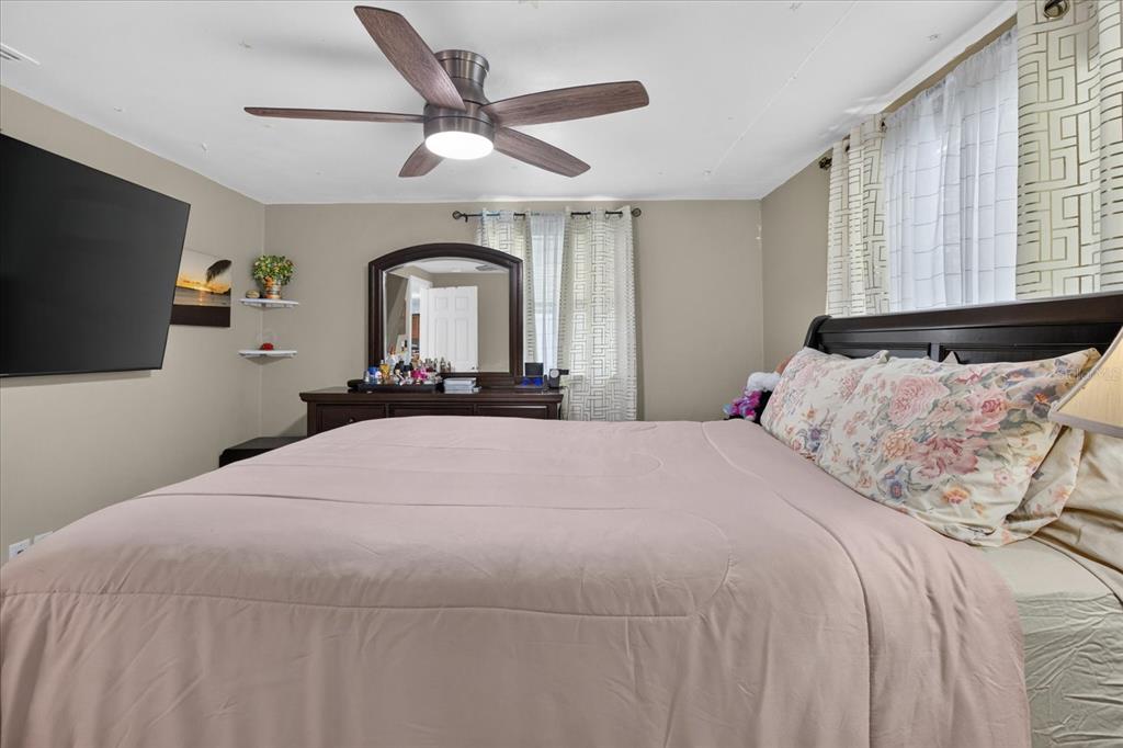 1031 Conoley Lane Holiday, FL 34691 - Photo 28 of 70 Gallery Image 28