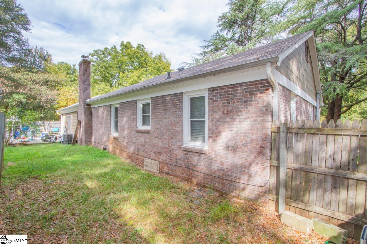 214 McNeely Road Piedmont, SC 29673 - Photo 19 of 23 Gallery Image 19