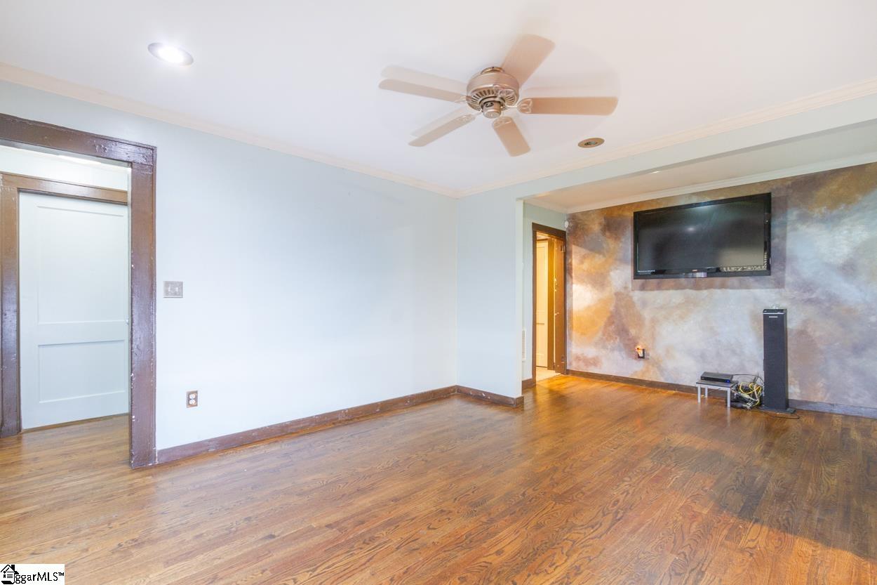 214 McNeely Road Piedmont, SC 29673 - Photo 3 of 23 Gallery Image 3