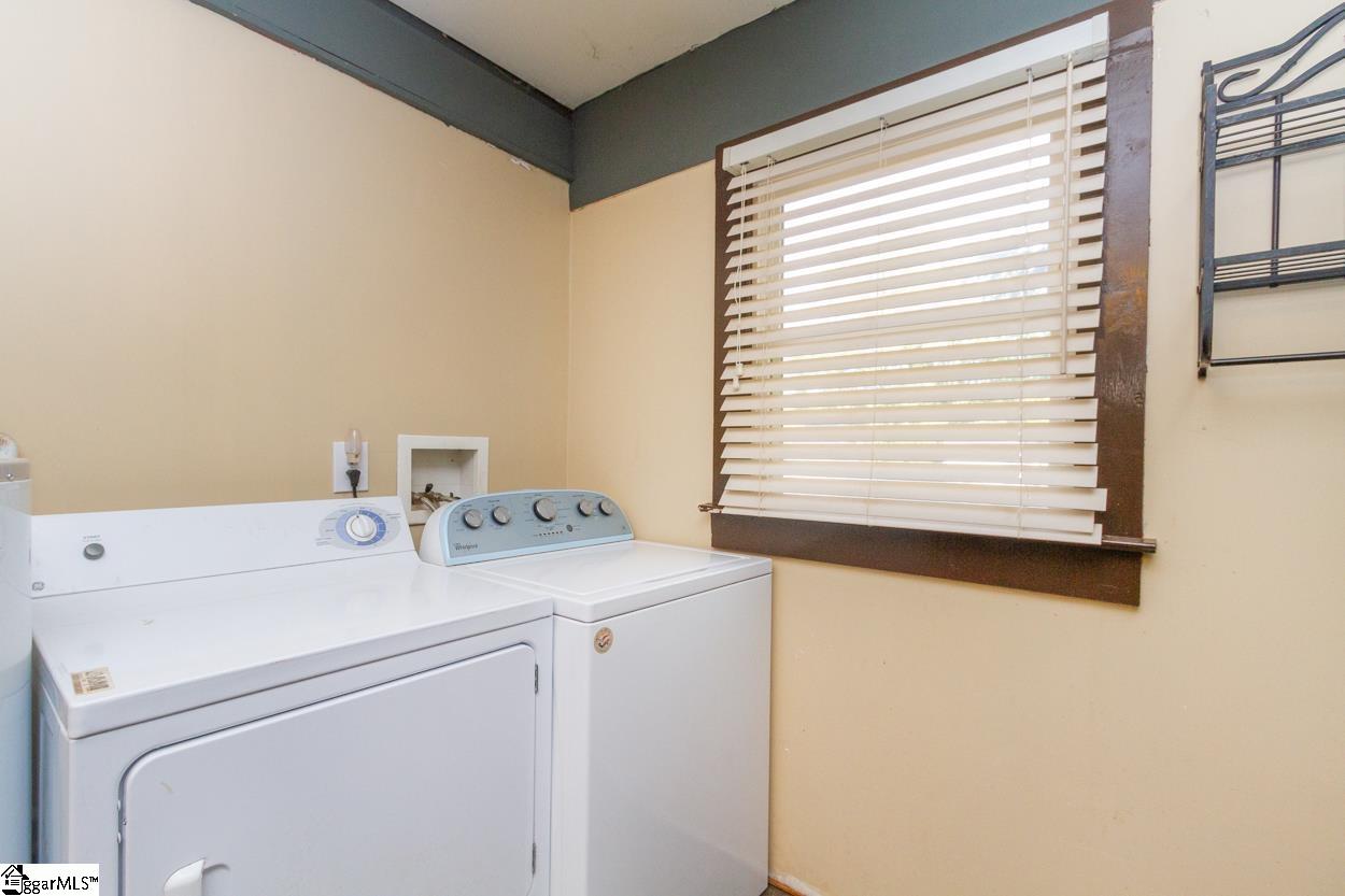 214 McNeely Road Piedmont, SC 29673 - Photo 10 of 23 Gallery Image 10