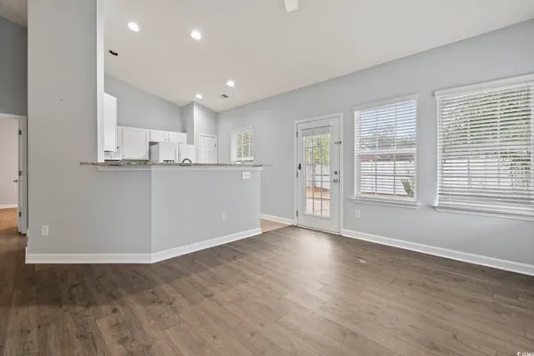 $284,900 | 152 Rose Water Loop, Myrtle Beach, SC 29588