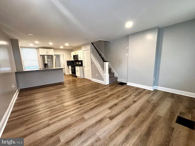 $255,000 | 4 3rd Street, Brookhaven, PA 19015