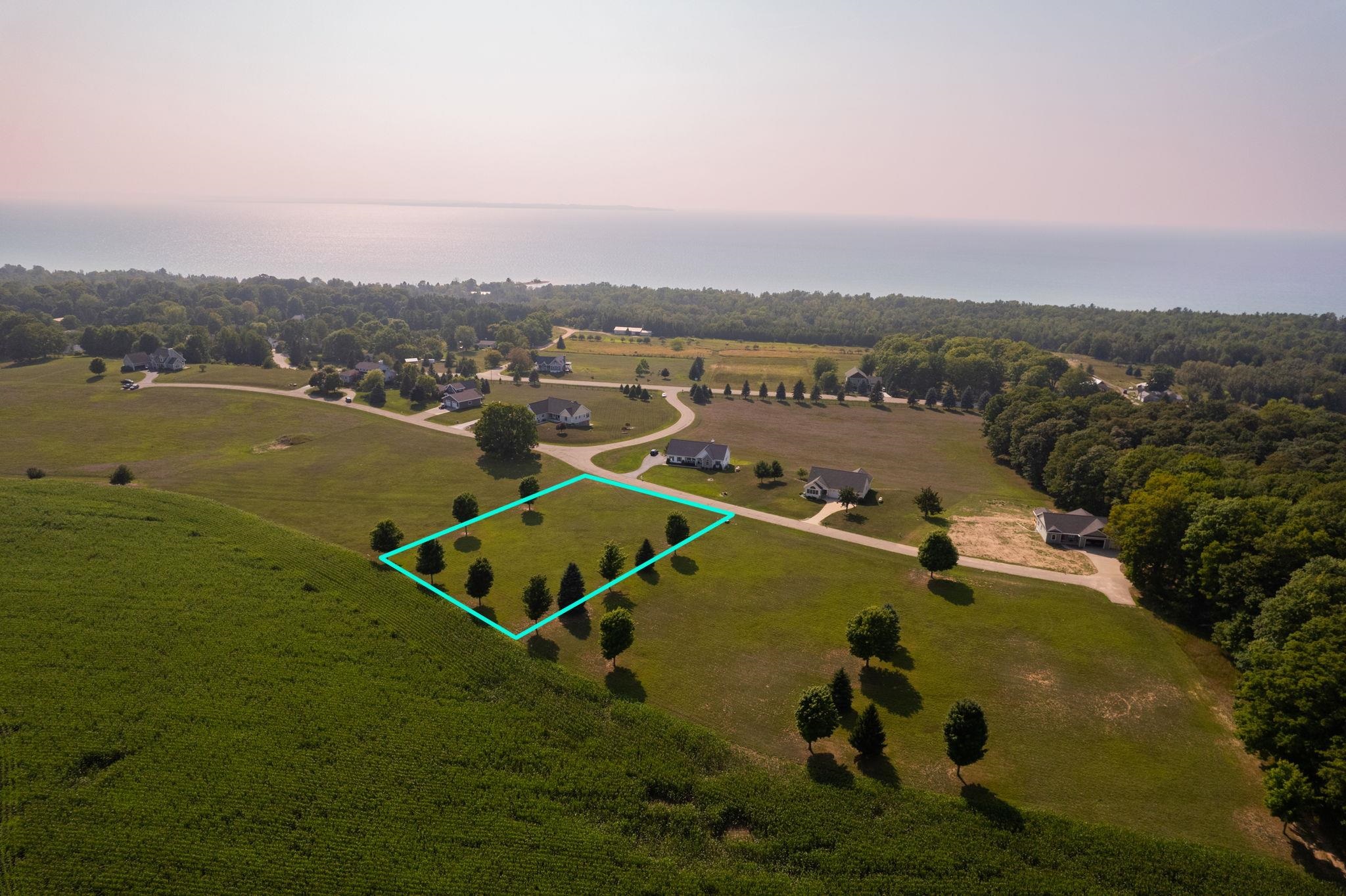 11 Sunset Rdg Drive Charlevoix, MI 49720 - Photo 9 of 23
