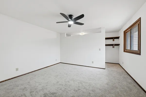 $269,900 | N76-w14655 Fairfield Court, Menomonee Falls, WI 53051