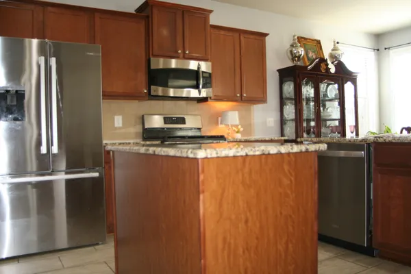 $569,900 | 2013 Austin Drive, Spring Hill, TN 37174