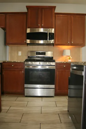 $569,900 | 2013 Austin Drive, Spring Hill, TN 37174