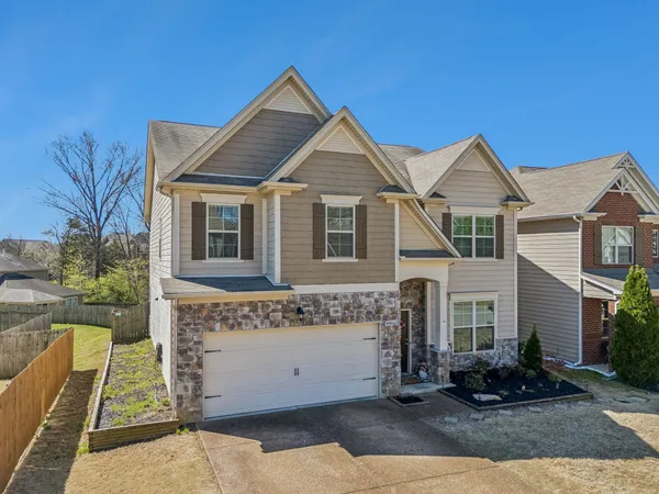 $569,900 | 2013 Austin Drive, Spring Hill, TN 37174