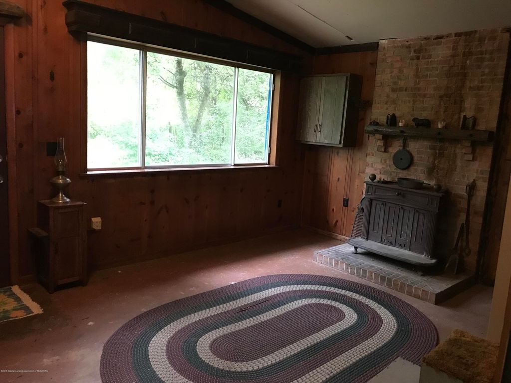 3280 East Pierson Road Flint, MI 48506 - Photo 17 of 23 31383602-16.JPG