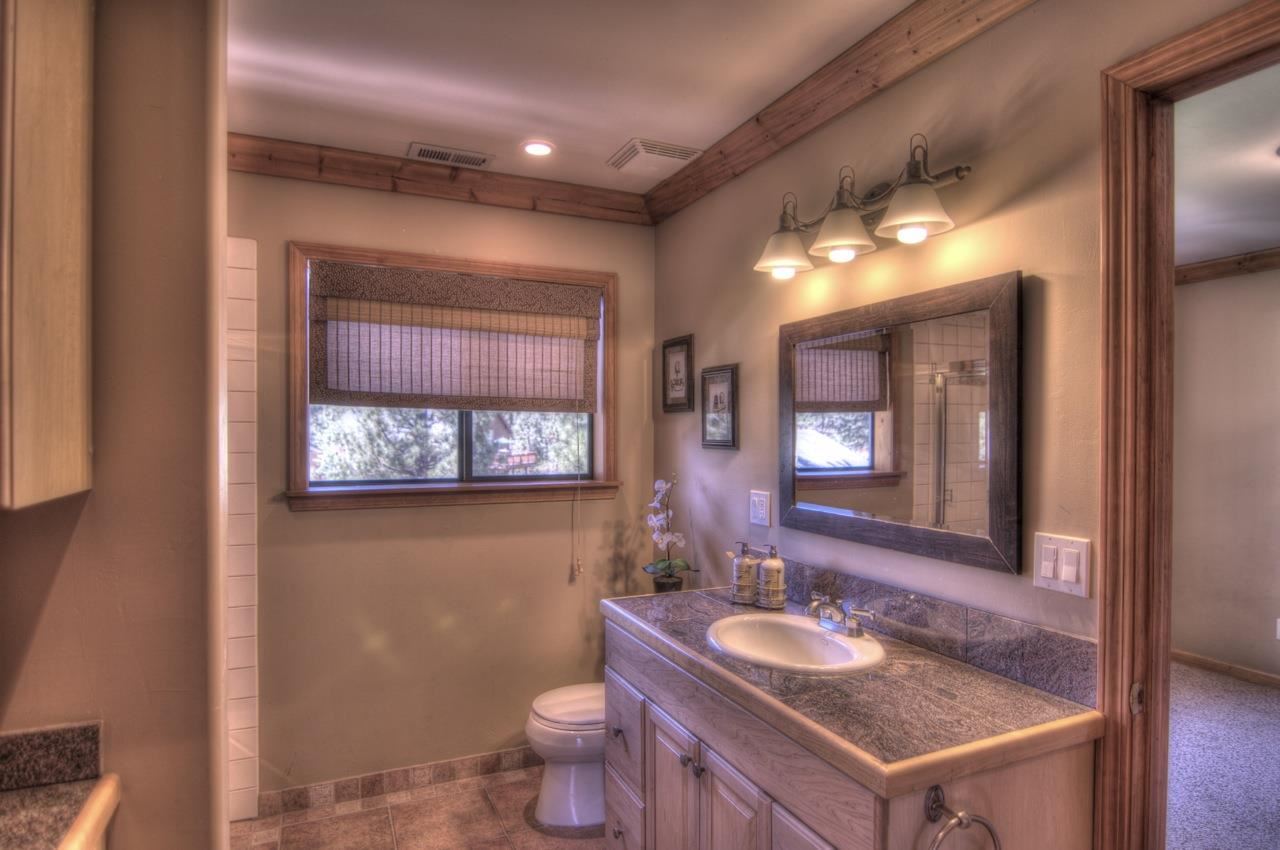 11899 Frond Road Truckee, CA 96161 - Photo 9 of 14 Gallery Image 9