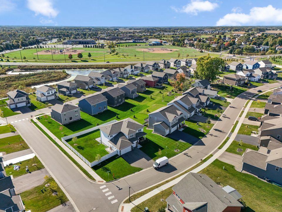 157 Snowdrop Trail Waconia, MN 55387 - Photo 22 of 33