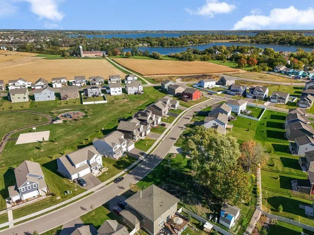 $439,990 | 157 Snowdrop Trail, Waconia, MN 55387