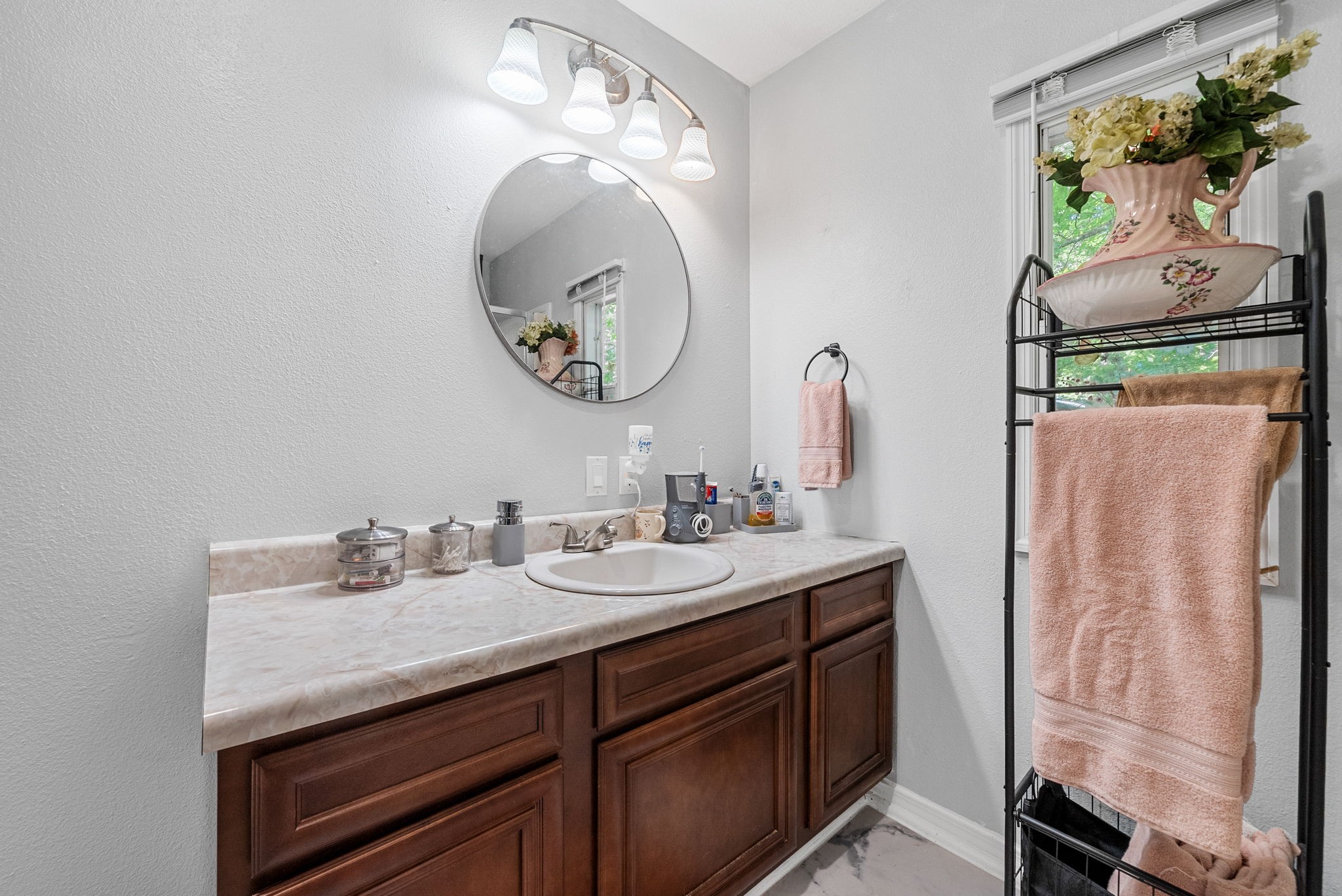 712 Mandalay Road Paris, TN 38242 - Photo 10 of 15 Gallery Image 10