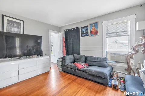 $675,000 | 9 Quintard Avenue, Norwalk, CT 06854