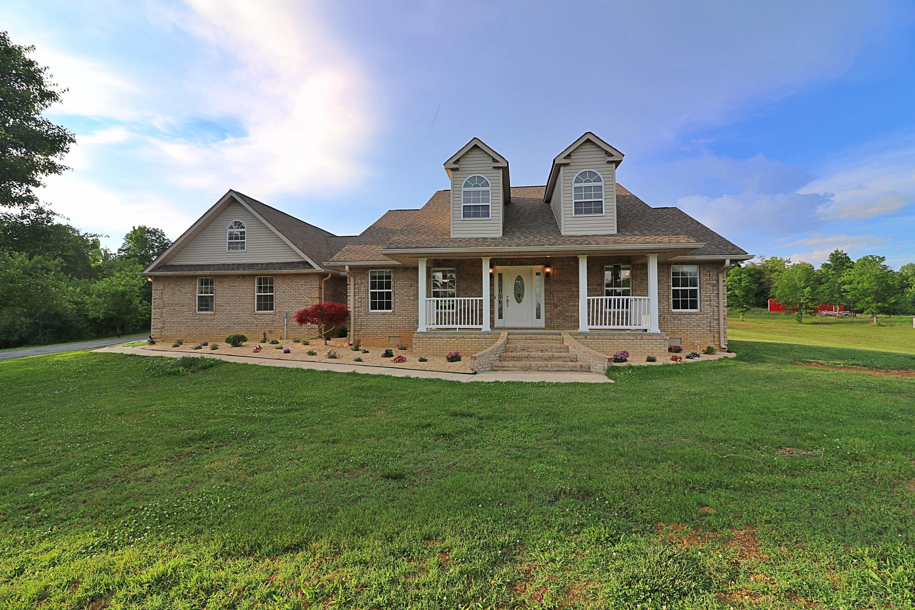 1525 Isham Road Winfield, TN 37892 - Photo 1 of 40 094A4350