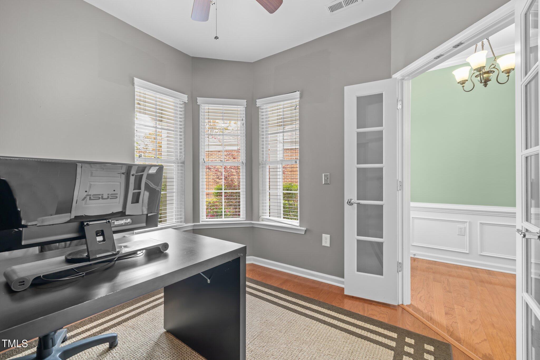 320 Easton Grey Loop Cary, NC 27519 - Photo 5 of 44 18-web-or-mls-5Z8A8180