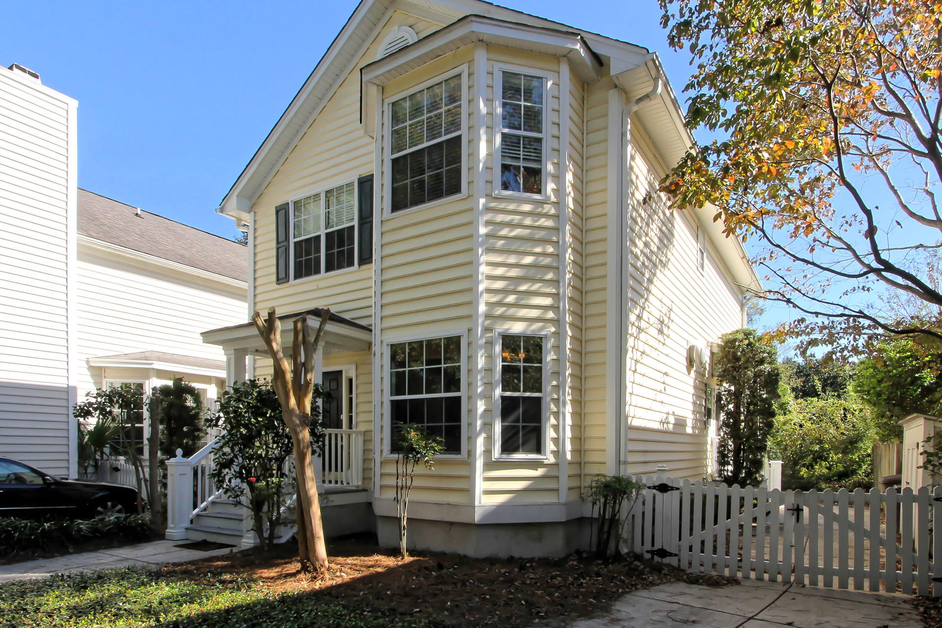 1077 Mathis Ferry Road Mount Pleasant, SC 29464 - Photo 2 of 37 3 - Mathis