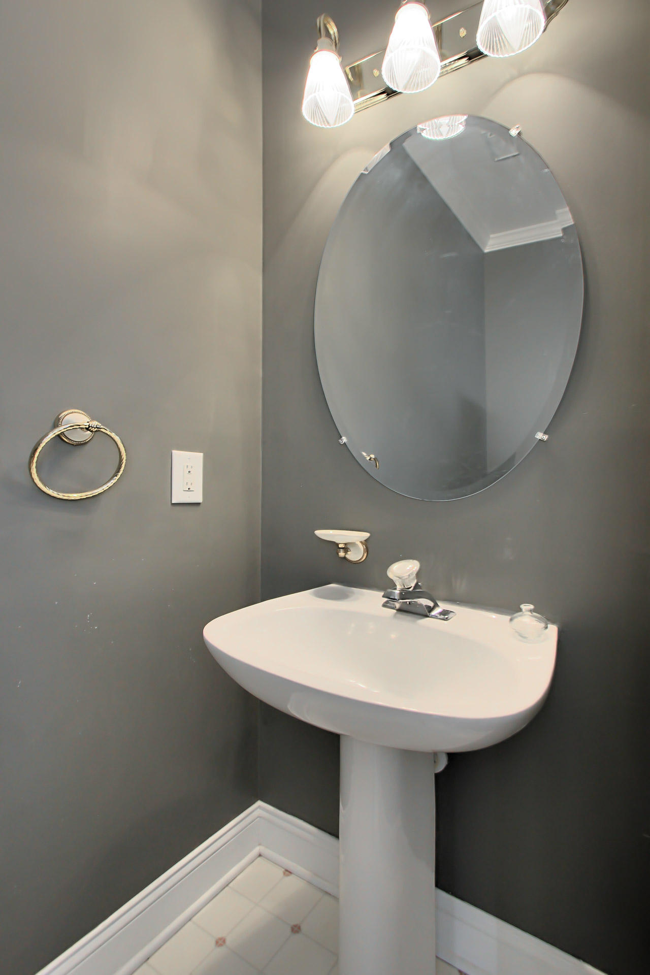 1077 Mathis Ferry Road Mount Pleasant, SC 29464 - Photo 24 of 37 26 - Mathis