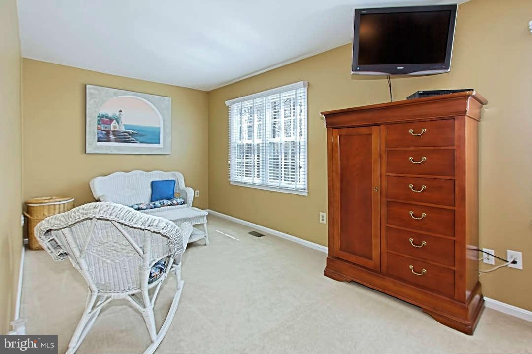 8301 Magic Leaf Road Springfield, VA 22153 - Photo 14 of 28 Bedroom (Master)
