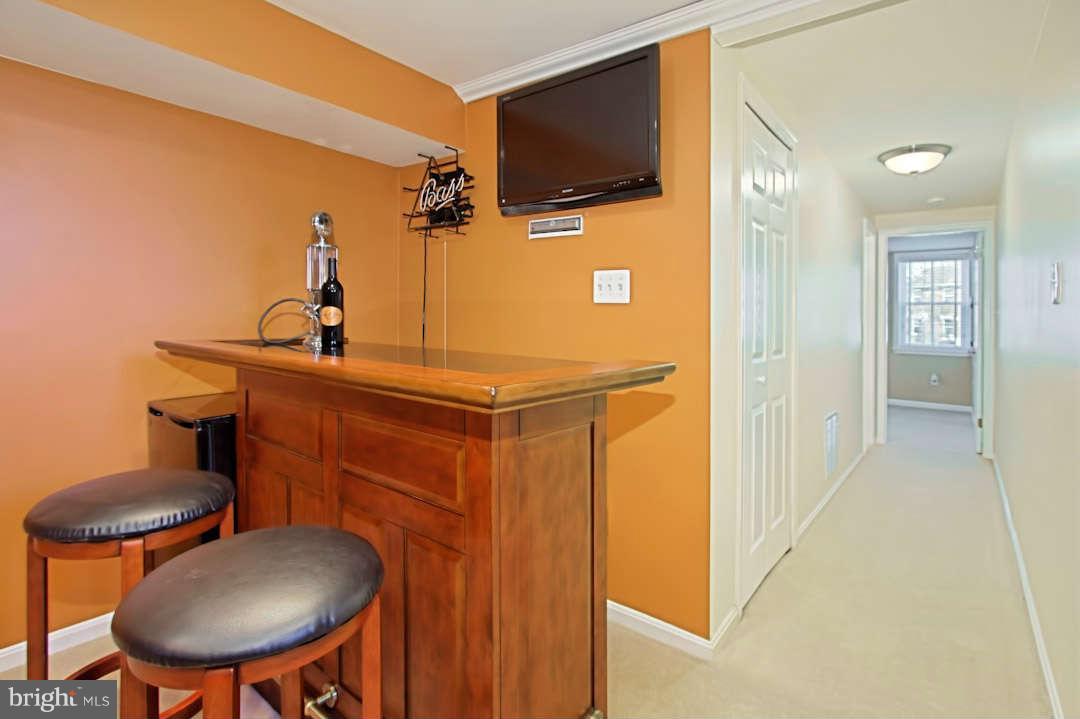 8301 Magic Leaf Road Springfield, VA 22153 - Photo 22 of 28 Family Room