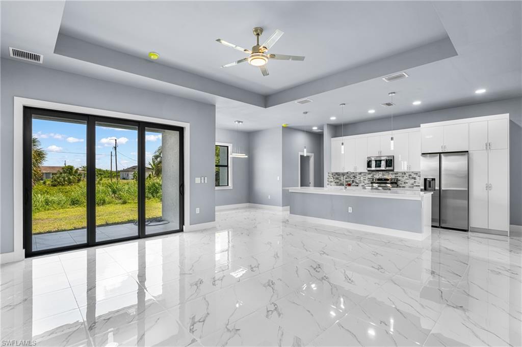 4002 22nd Street Southwest Lehigh Acres, FL 33976 - Photo 4 of 23