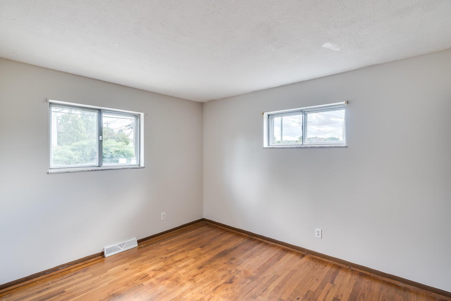 5923 Murray Road Fairfax, OH 45227 - Photo 15 of 21