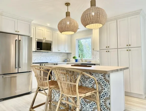 $969,000 | 4660 Deep Hole Drive, Mattituck, NY 11952