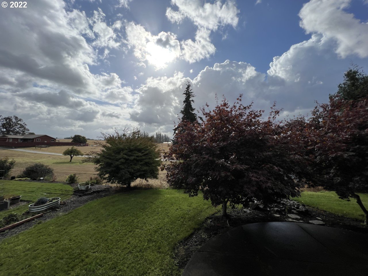 106 Southeast 7th Street Sublimity, OR 97385 - Photo 6 of 12 Gallery Image 6