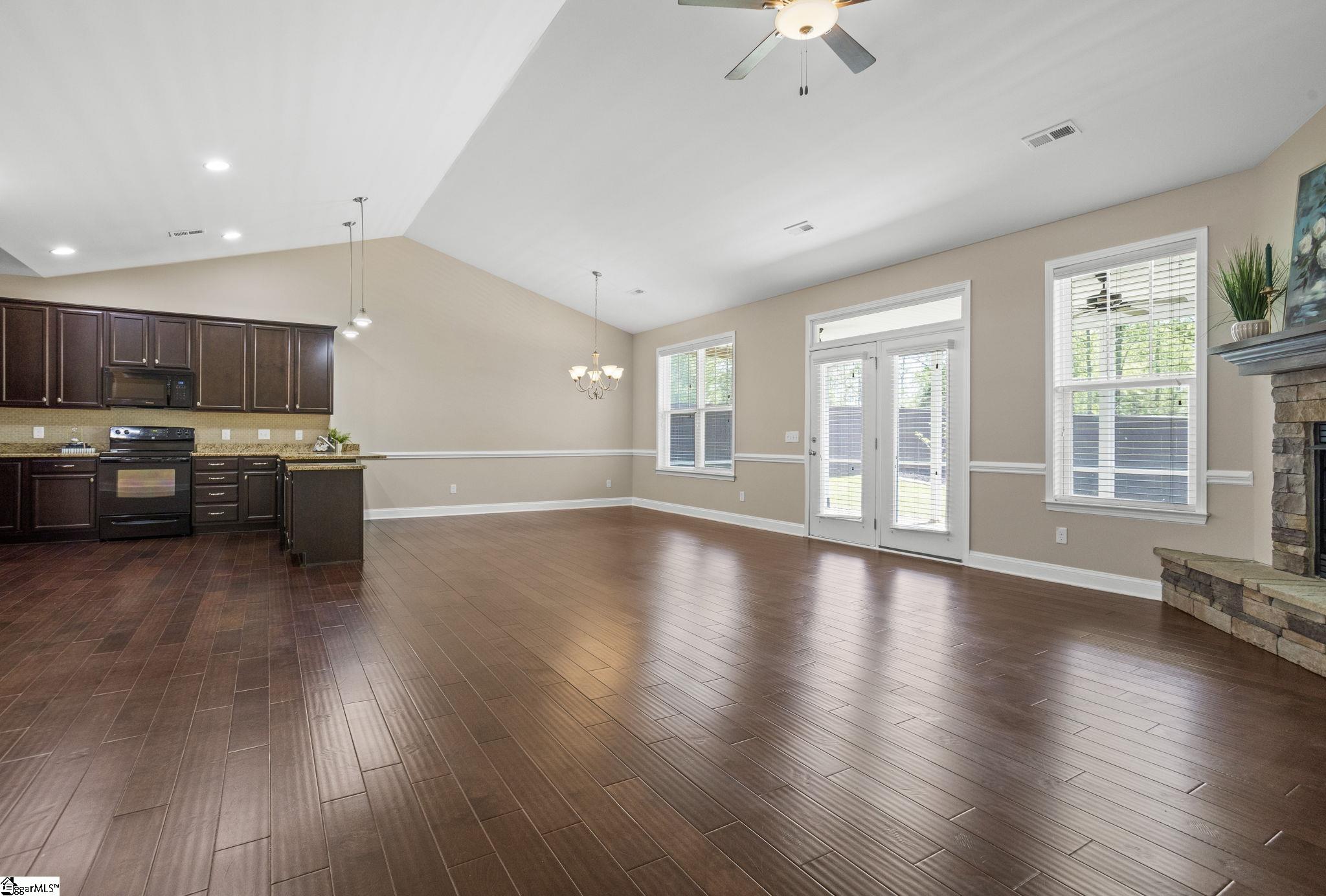 217 Longfellow Way Simpsonville, SC 29681 - Photo 12 of 43