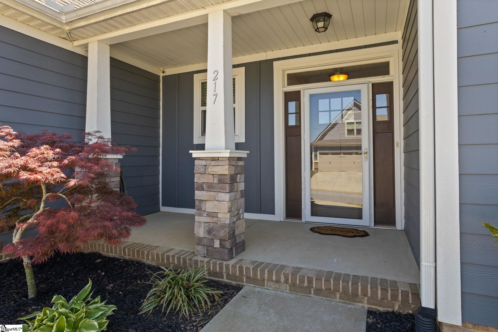 217 Longfellow Way Simpsonville, SC 29681 - Photo 3 of 43