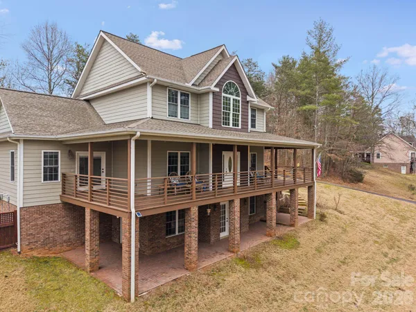 $1,075,000 | 21 Hope Road, Weaverville, NC 28787