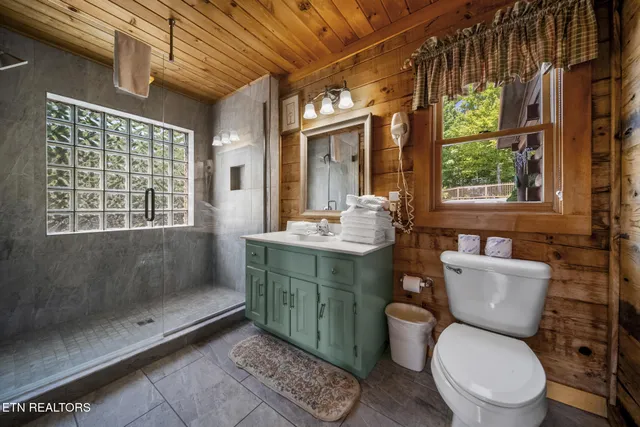 $1,049,900 | 838 Bear Run Way, Sevierville, TN 37862