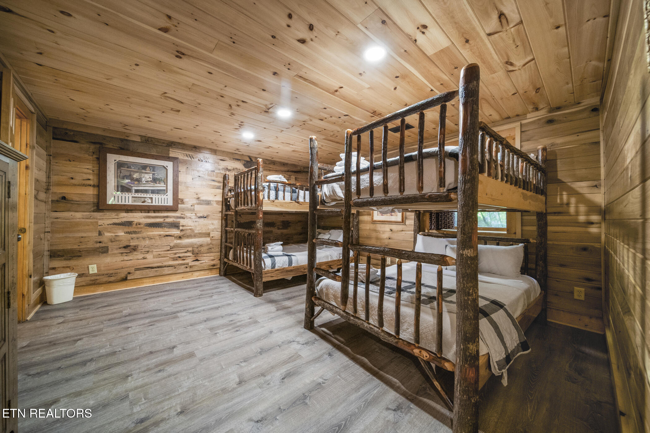 838 Bear Run Way Sevierville, TN 37862 - Photo 33 of 58 dsc07060