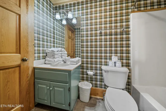 $1,049,900 | 838 Bear Run Way, Sevierville, TN 37862