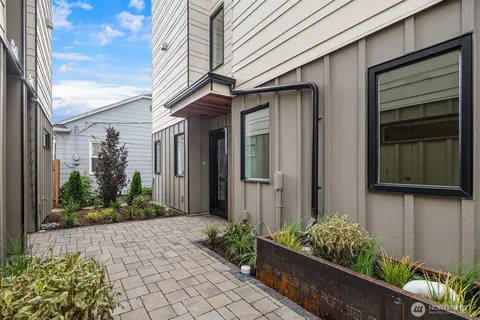$869,000 | 4353 Southwest Willow Street, Seattle, WA 98136