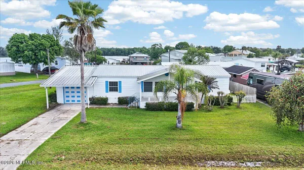 $194,900 | 186 Sportsman Drive, Welaka, FL 32193