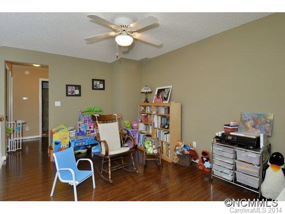 15 North Wintergarden Road Fletcher, NC 28732 - Photo 11 of 18 Gallery Image 11