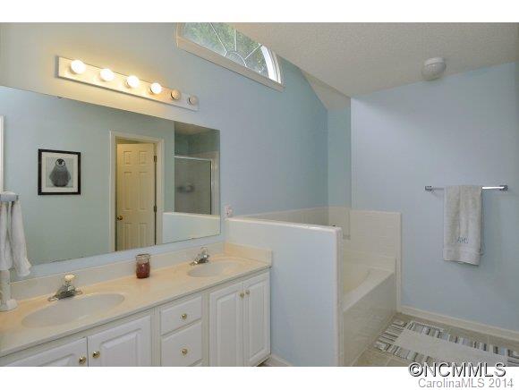 15 North Wintergarden Road Fletcher, NC 28732 - Photo 10 of 18 Gallery Image 10