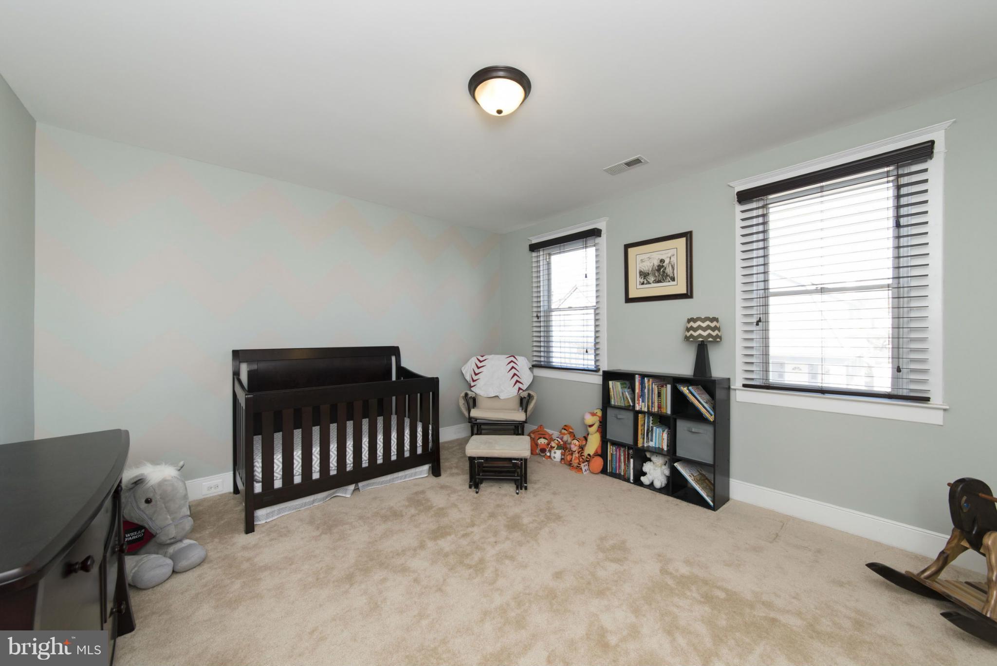 506 Kingston Road Baltimore, MD 21229 - Photo 19 of 30 Bedroom
