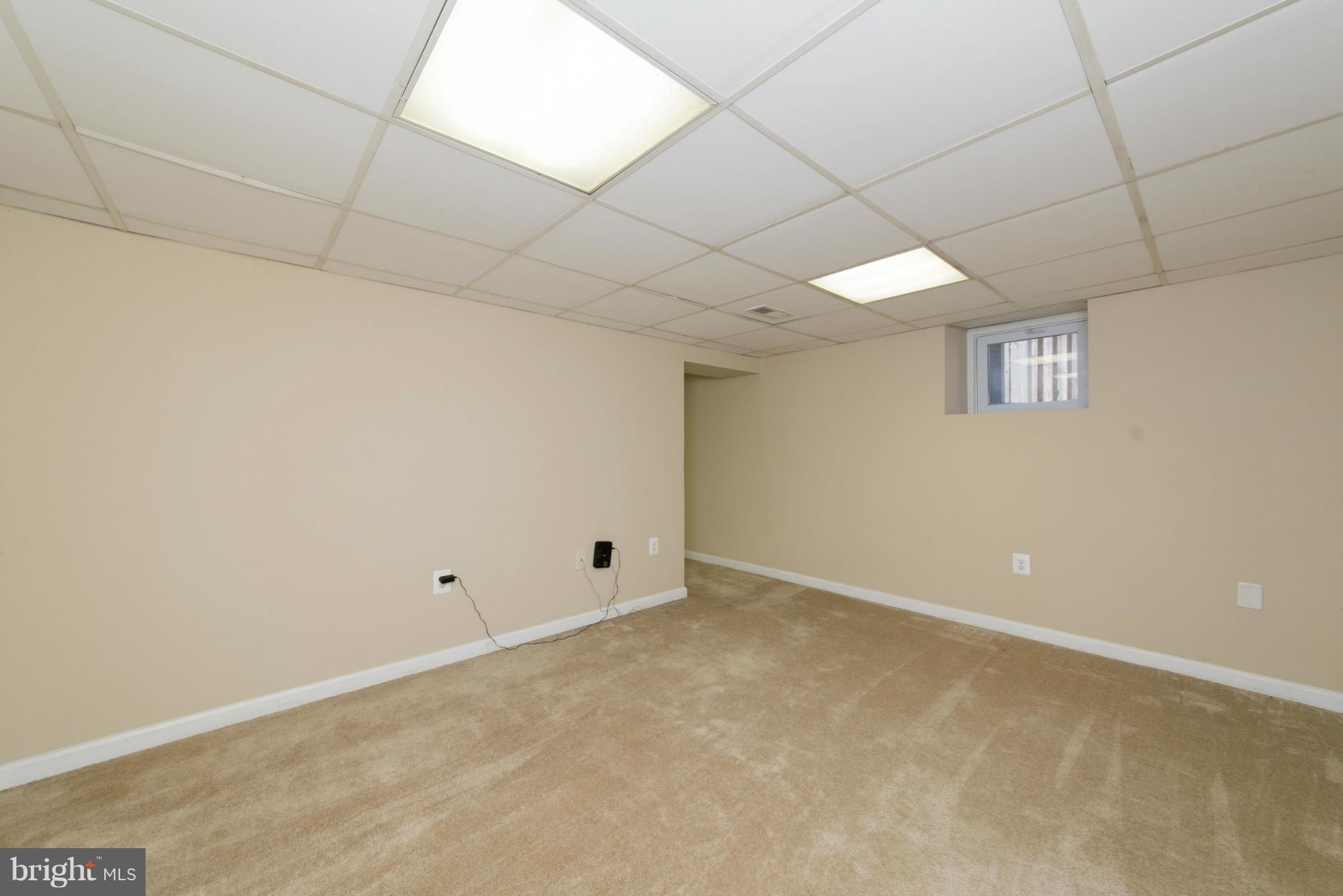506 Kingston Road Baltimore, MD 21229 - Photo 24 of 30 Bedroom