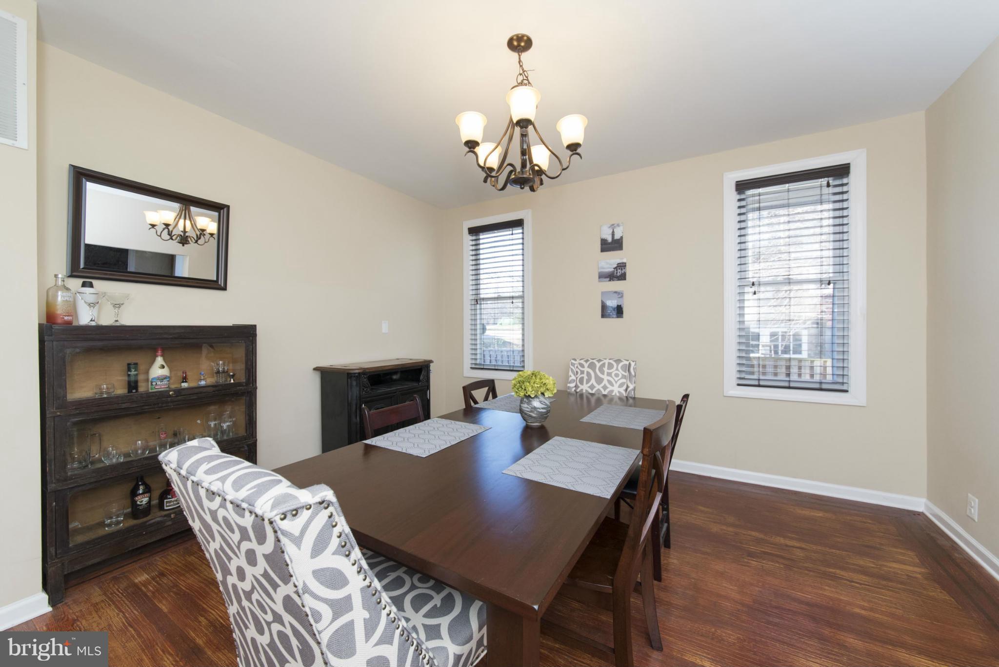506 Kingston Road Baltimore, MD 21229 - Photo 10 of 30 Dining Room