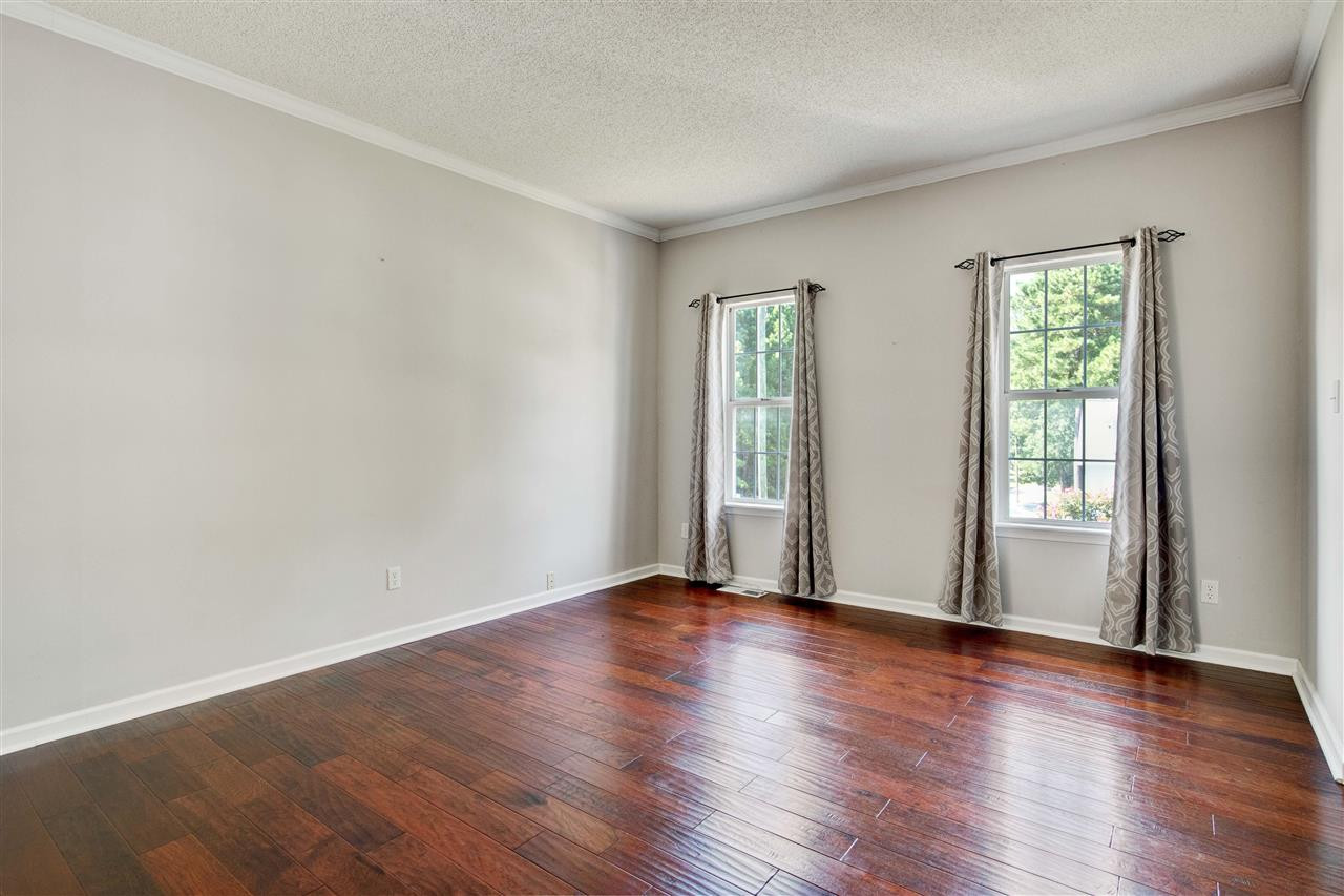 3609 Long Ridge Road Durham, NC 27703 - Photo 4 of 30 Living