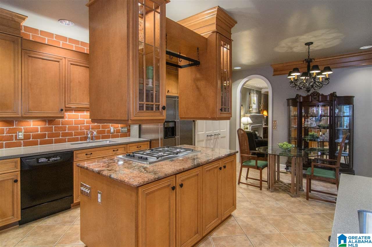 2621 Heathermoor Road Birmingham, AL 35223 - Photo 15 of 50