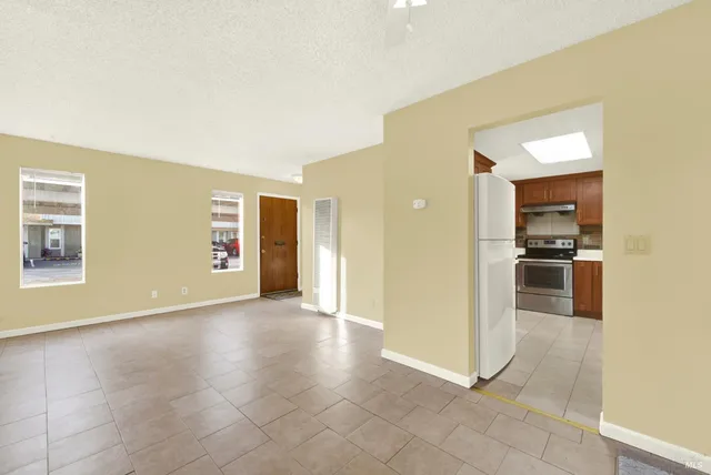 $250,000 | 175 Del Sur Court, Fairfield, CA 94533